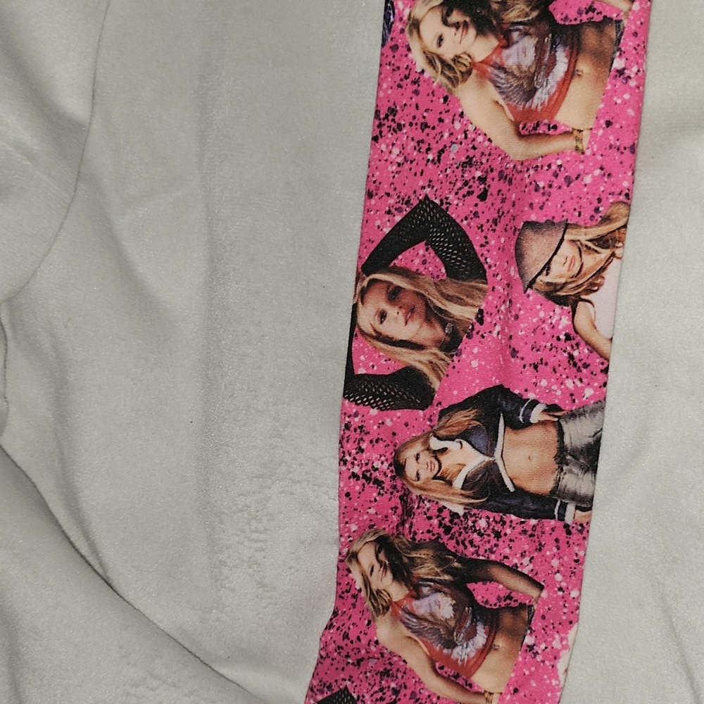 Britney Spears Headband - Picture 3 of 3